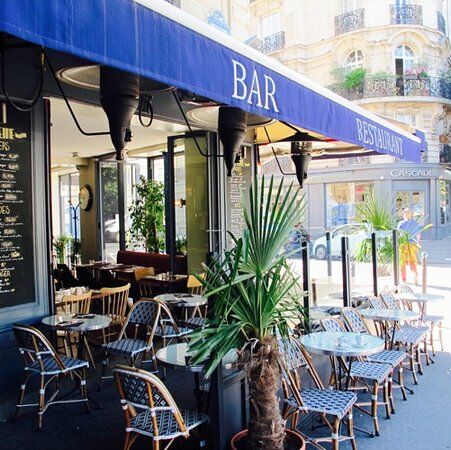 La Seine Cafe