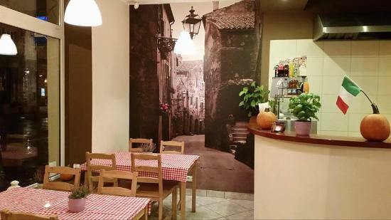 La Sicilia Pizzeria