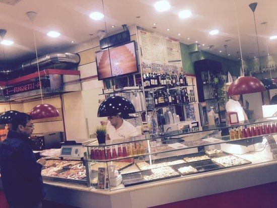 Pizzeria Tavola Calda