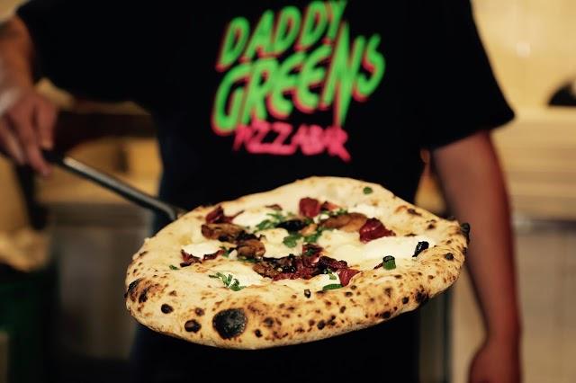 Daddy Green's Pizzabar