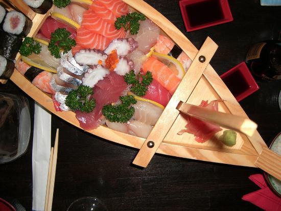 Wok & Sushi