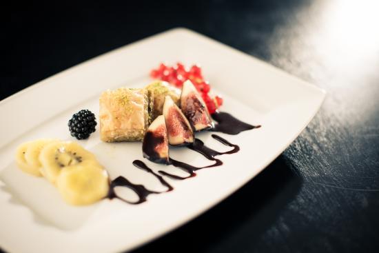 Lezzet Restaurant