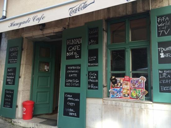 Hunyadi Homebistro