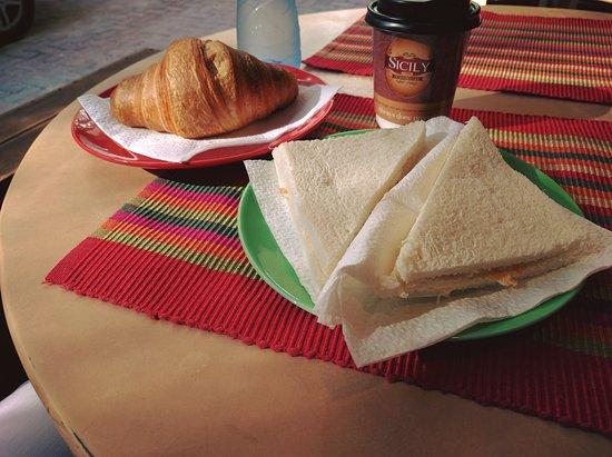 La Bottega Vini e Panini