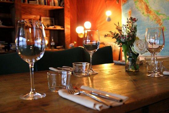 A Casa Eatery