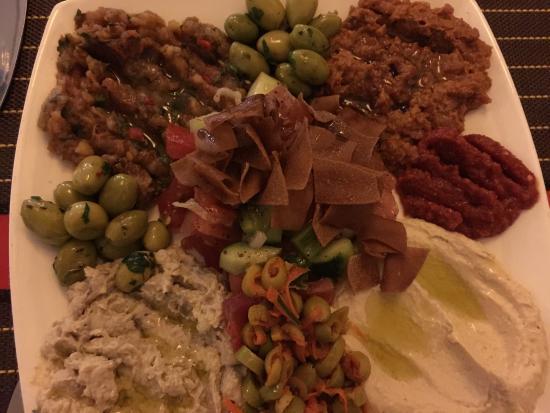 Lebanon Café