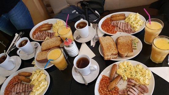 Mochaland Cafe