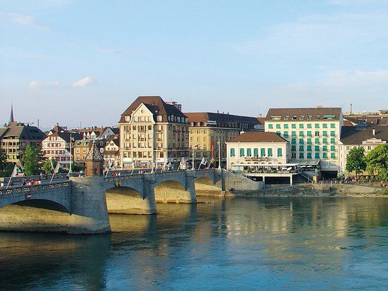 Mittlere Brücke