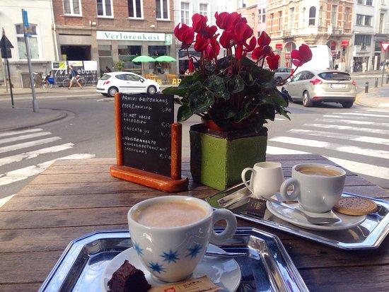 Illy Espresso Shop