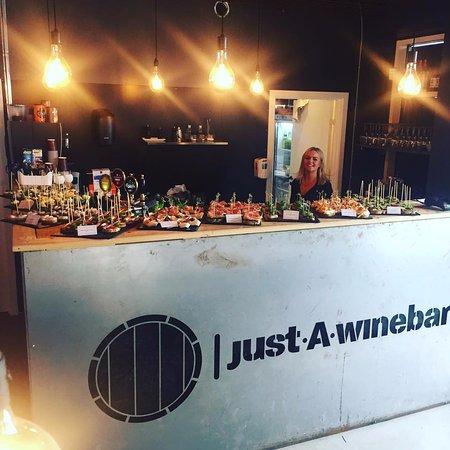 just-A-winebar