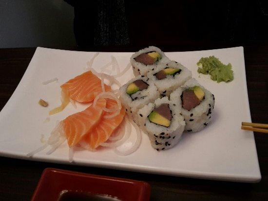 Sushi Lounge