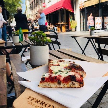Terroni Pizza
