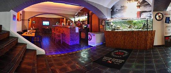 Cafe Bar MANTA