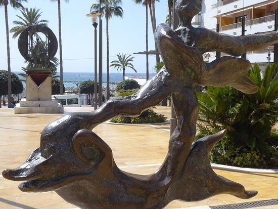 Dali Sculptures