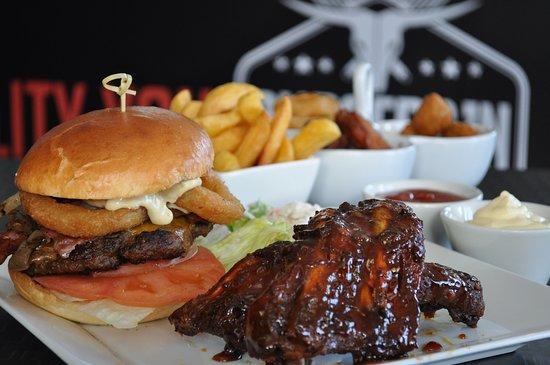 Burgers 'N Ribs