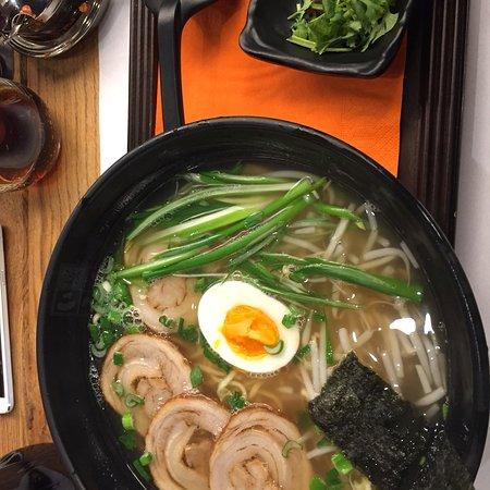 Sakura Ramen