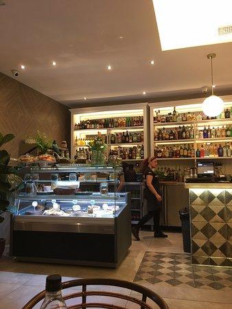 Bravo cafe y copas