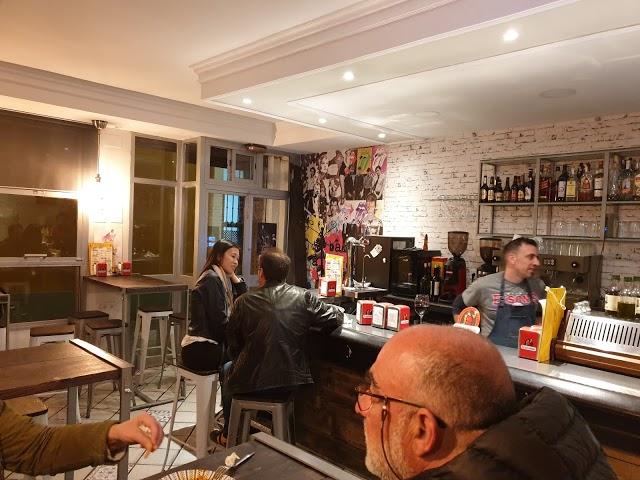 Bar ALFAKEKE