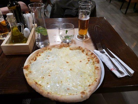 Pizzeria Coloseum
