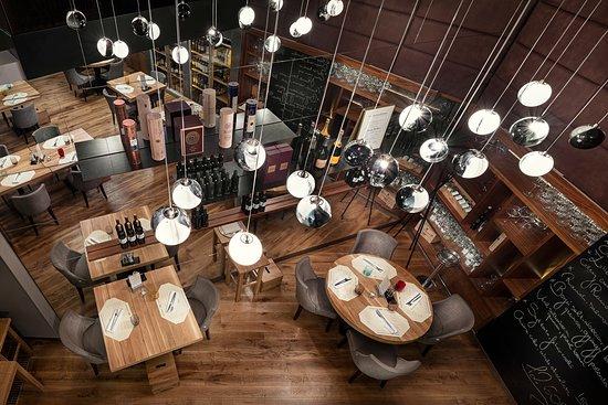 Fausto's Osteria