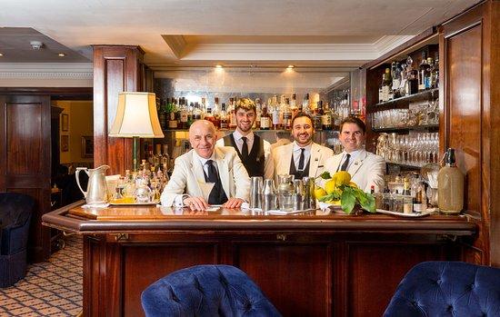 DUKES Bar