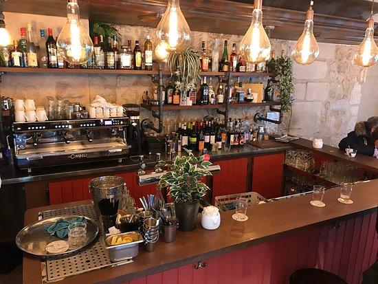 Le Bistrot