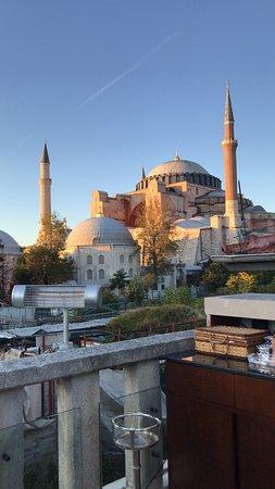 A'YA Rooftop Lounge