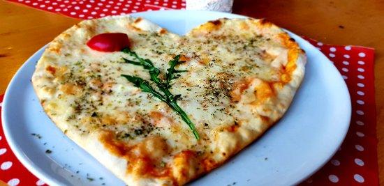 Pizzeria Bella Mia