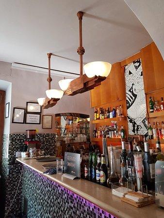 Cafe Moderno
