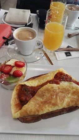 Market Cafe