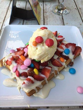 Civciv Waffle & Ice cream