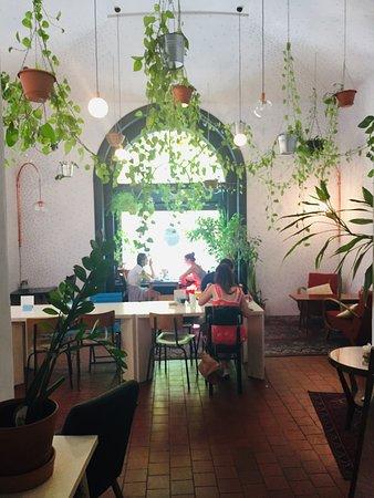 Parlor Cafe