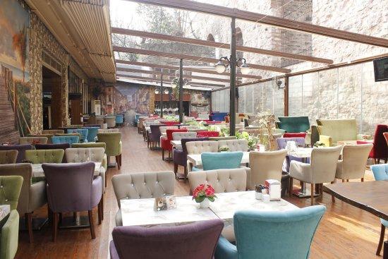 Vefakar Cafe & Bistro