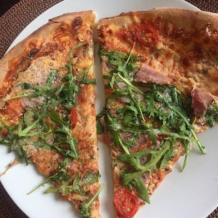 Pizza Unfo Fezo