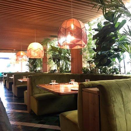 Seis Tapas Bar