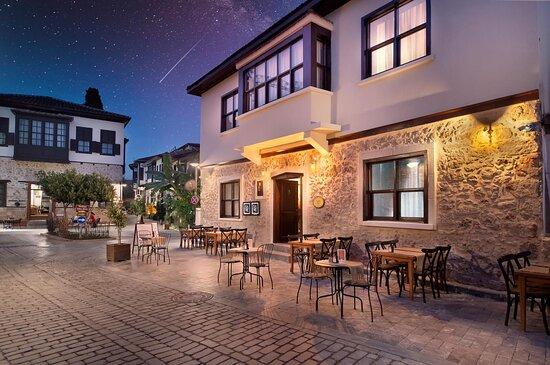 Kesik Meyhane