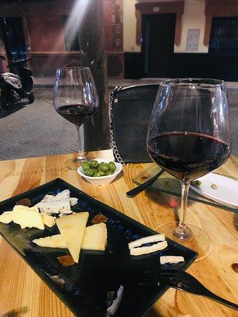 Bodega Sevilla Mia