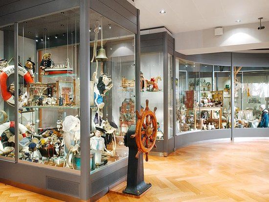 Dollhouse Museum
