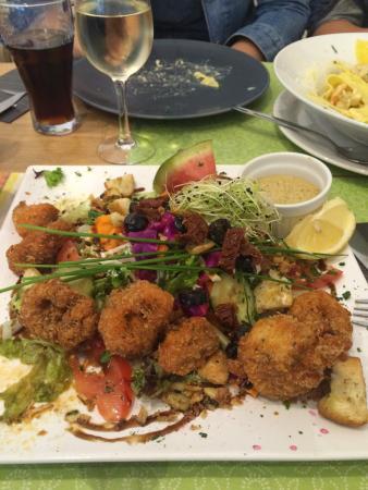 Mad Cafe