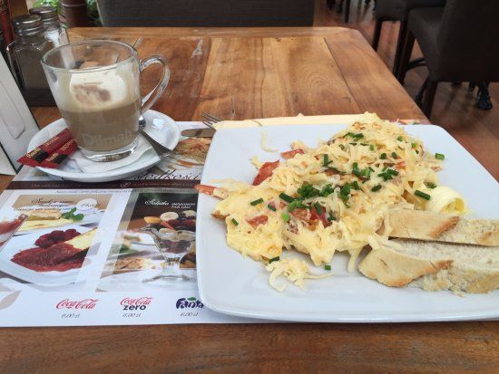 Avanti Lunch Bar