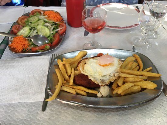 Rodas Restaurant