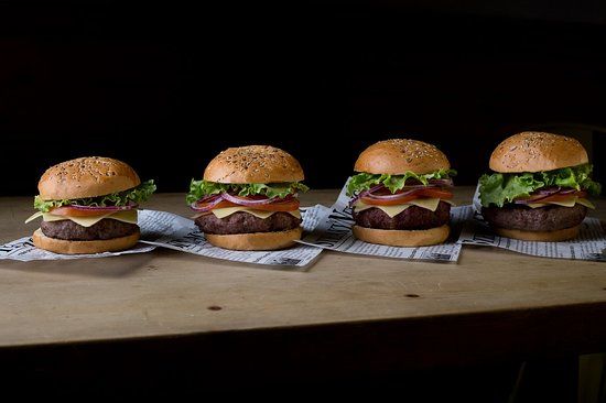 Steak Burger Luchana