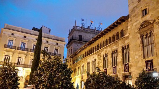Plaza de Manises