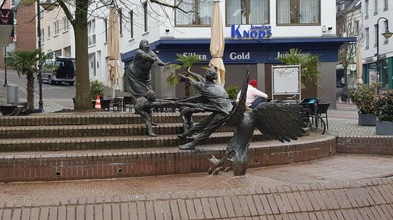 Lohengrinbrunnen