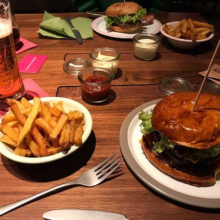 Burgerlich